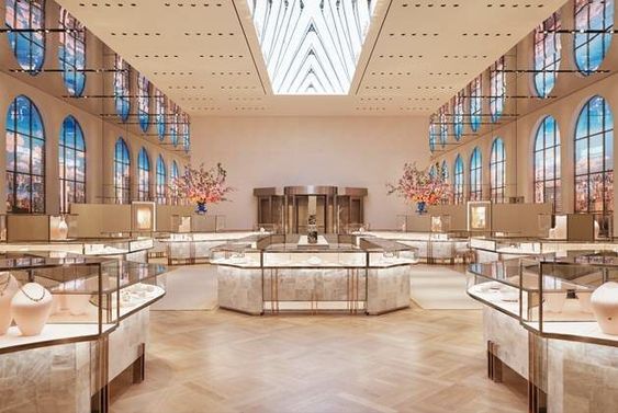 What We Can Learn From Louis Vuitton's Acquisition of Tiffany & Co., by  Nicole Sudjono, The Startup